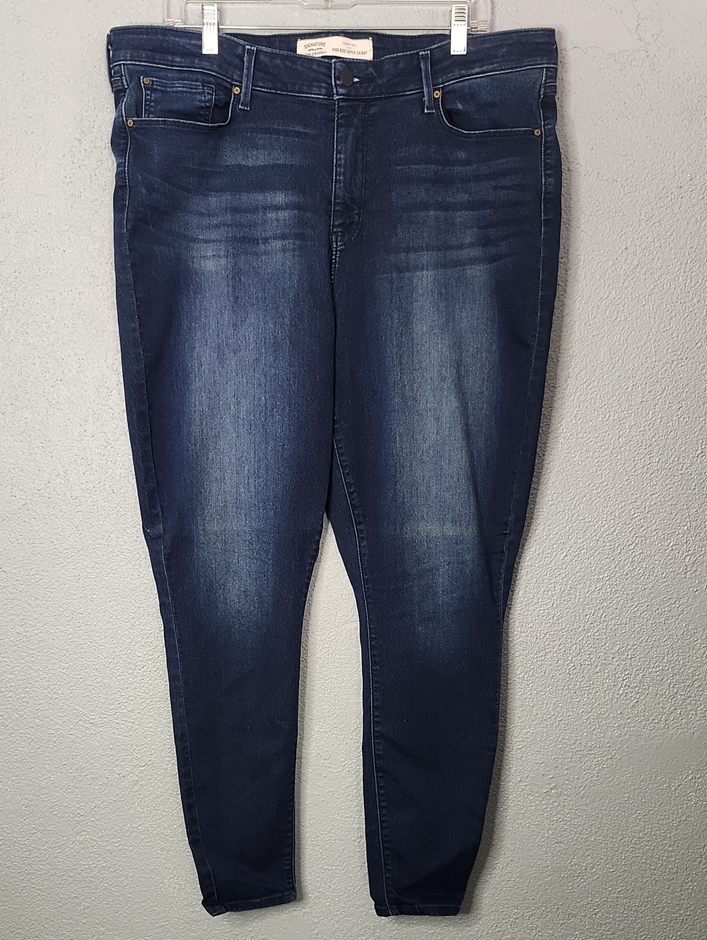 Levi's Dark Indigo Women's Skinny Jeans